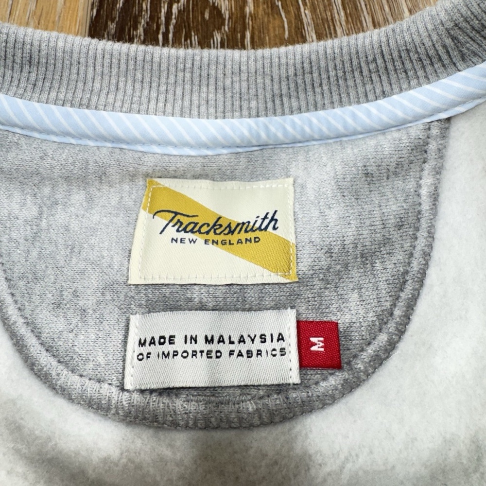 NWOT London Marathon Tracksmith Crewneck Sweatshirt New England Boston M Medium - Picture 5 of 15